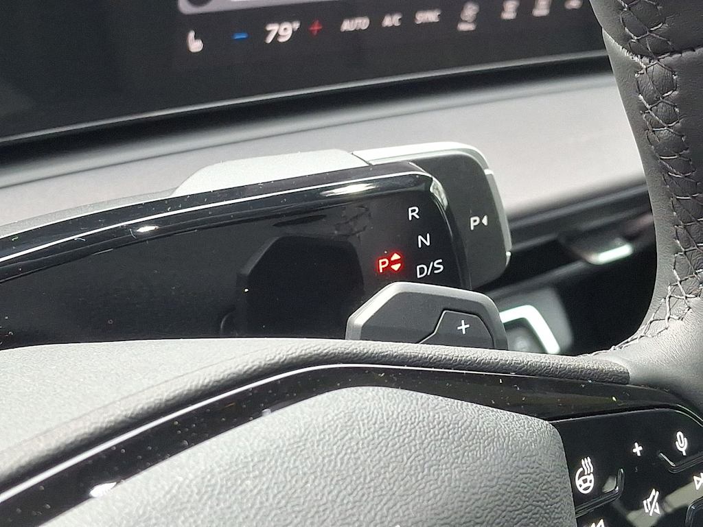 Thumbnail: 2026 Audi Q3 - 9