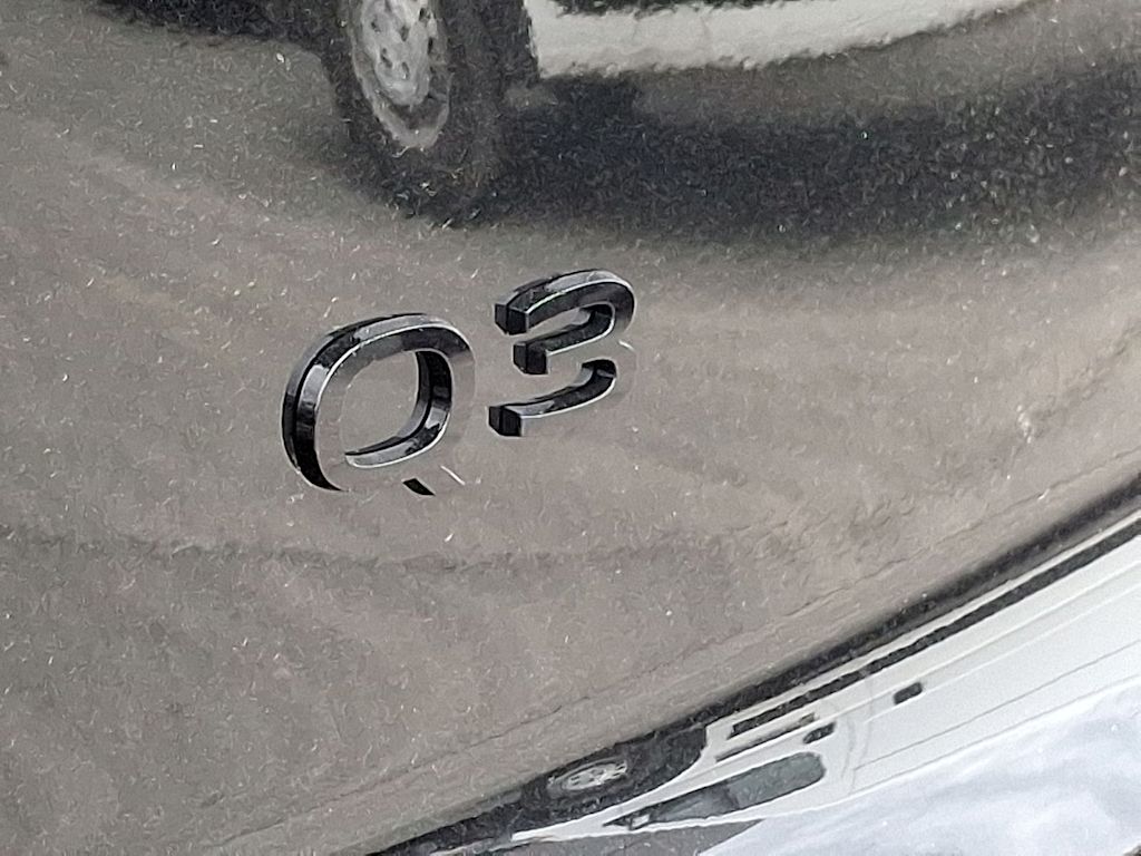 Thumbnail: 2026 Audi Q3 - 6