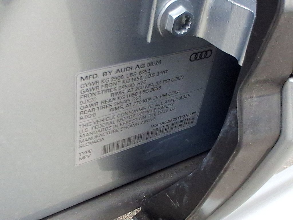 Thumbnail: 2026 Audi Q7 - 14