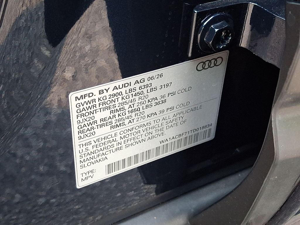 Thumbnail: 2026 Audi Q7 - 14