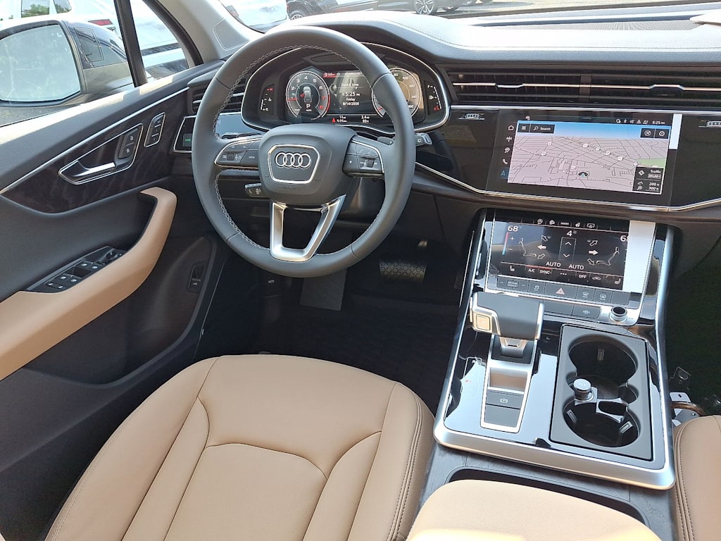 Thumbnail: 2026 Audi Q7 - 8