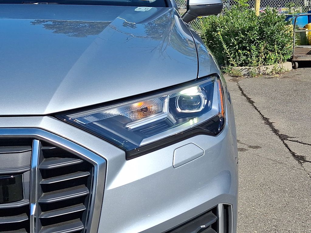 Thumbnail: 2023 Audi Q7 - 34