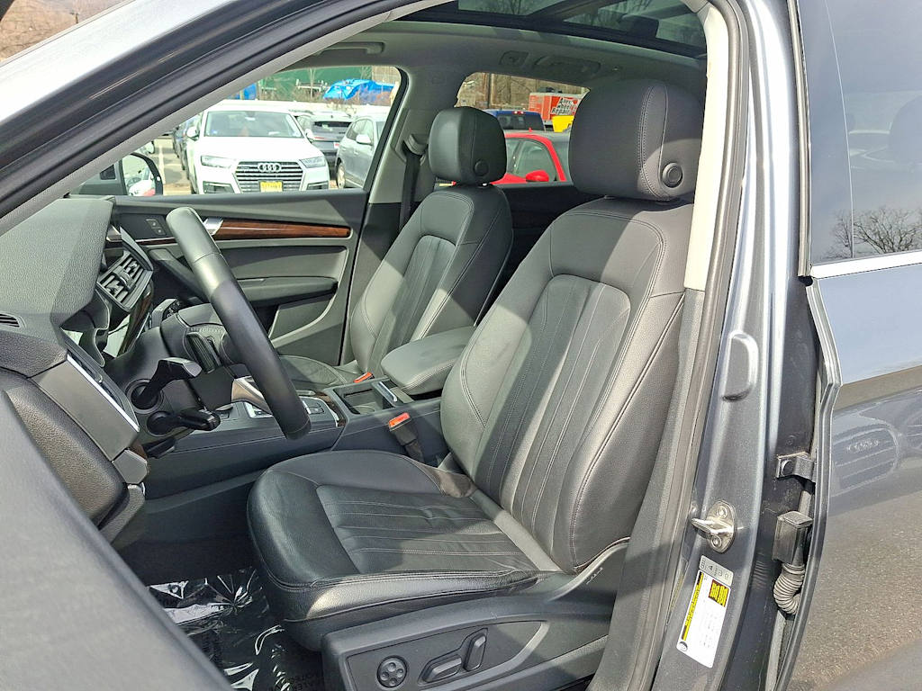 Thumbnail: 2019 Audi Q5 - 10