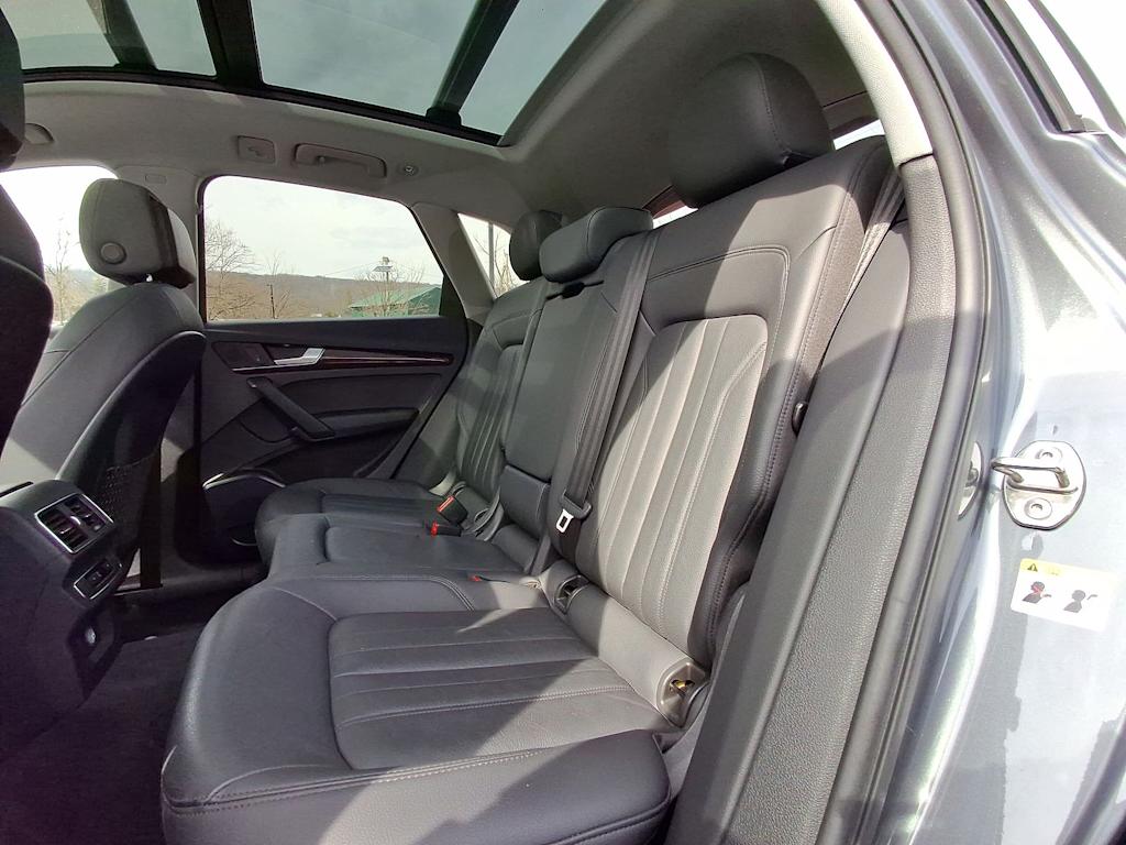 Thumbnail: 2019 Audi Q5 - 11