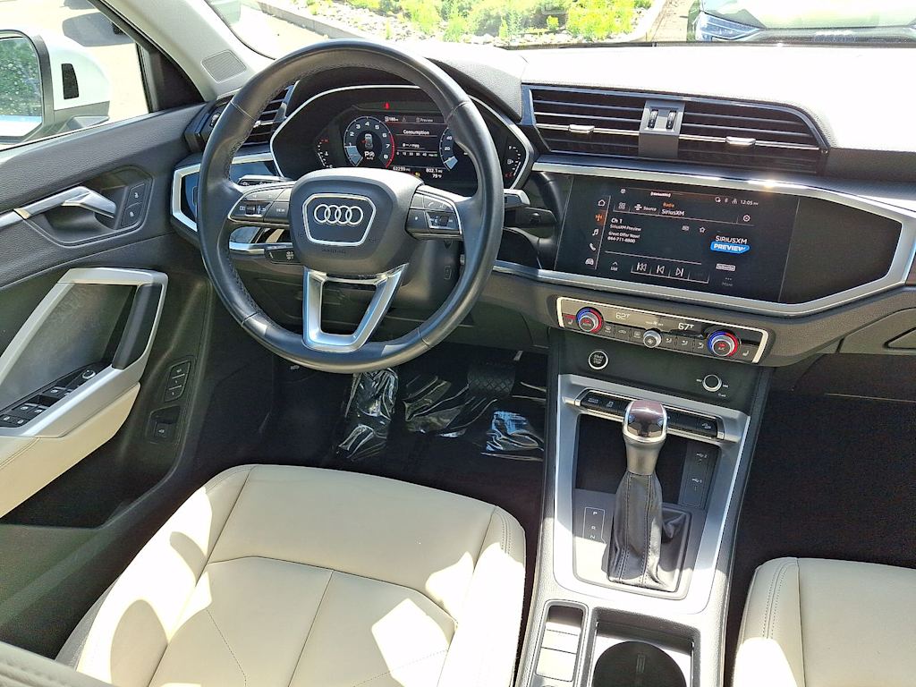 Thumbnail: 2022 Audi Q3 - 9
