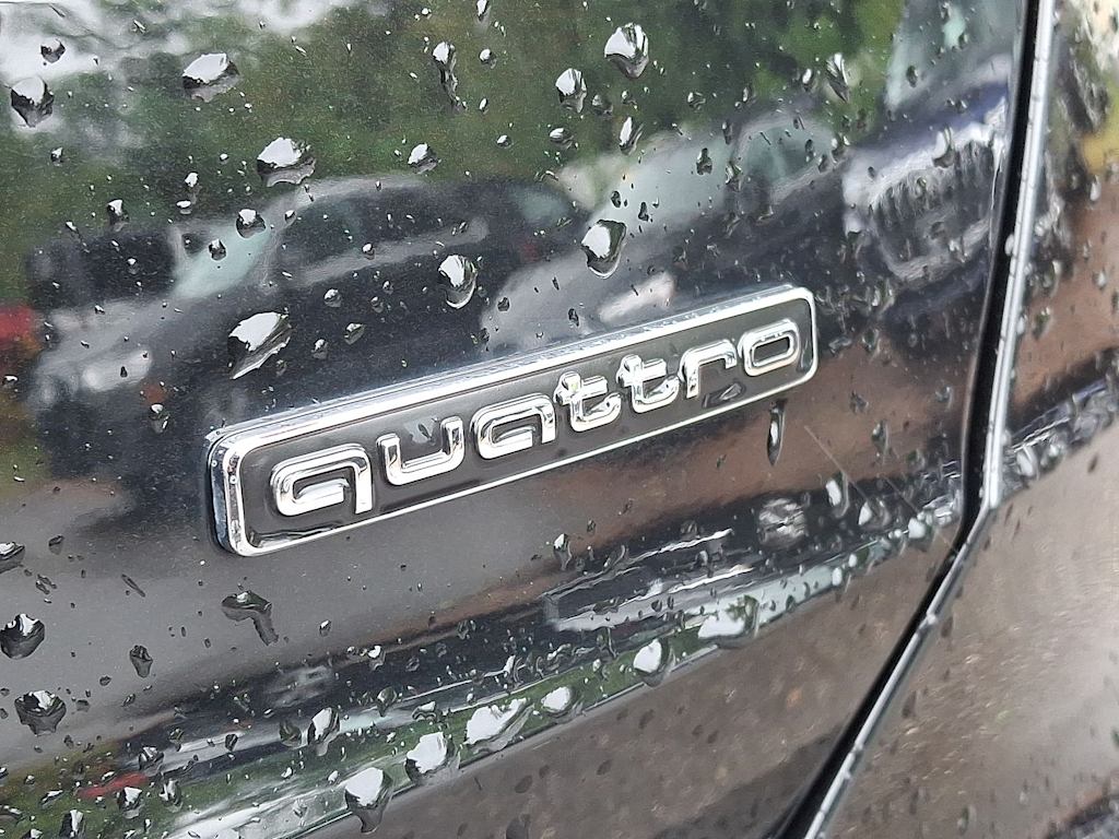 Thumbnail: 2023 Audi Q3 - 7