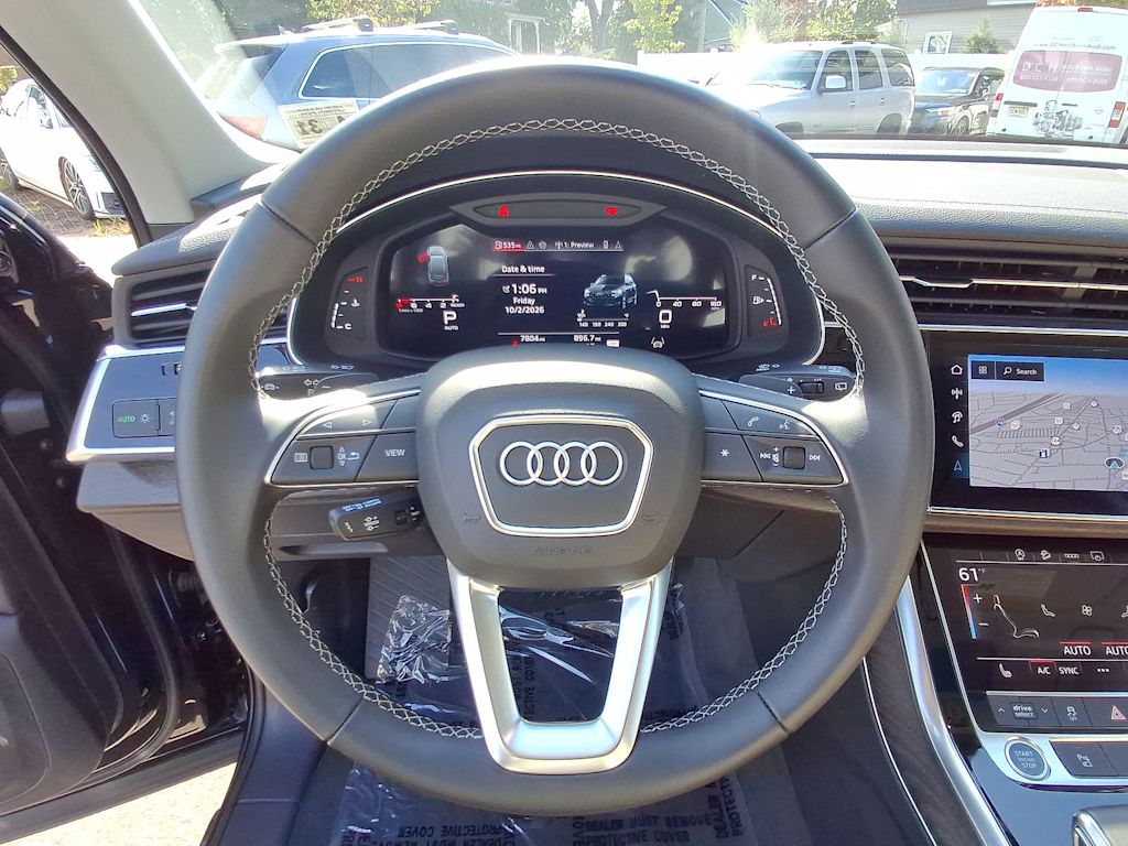 Thumbnail: 2026 Audi Q7 - 12