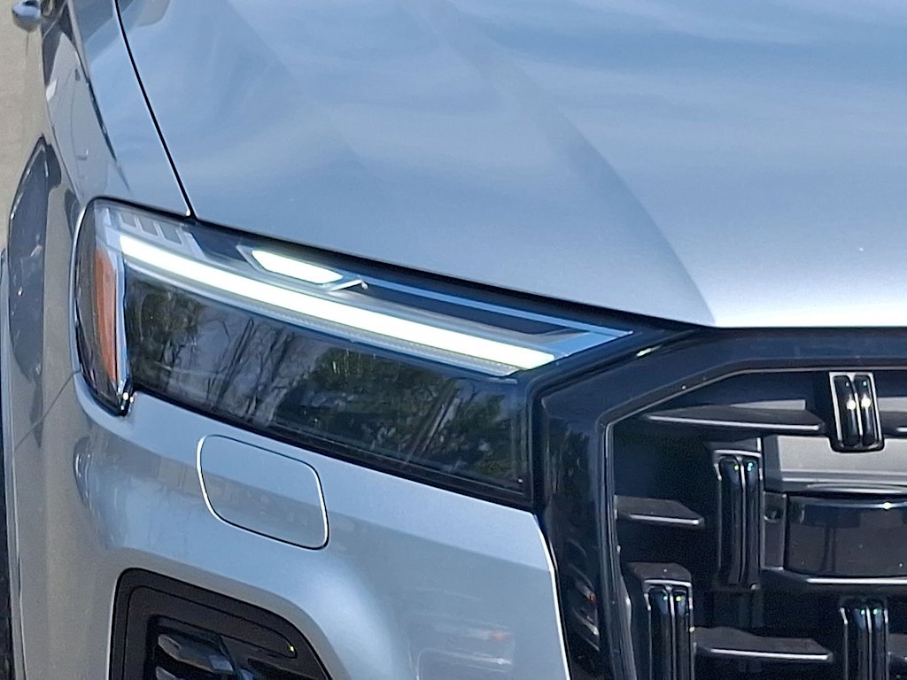 Thumbnail: 2026 Audi Q7 - 28