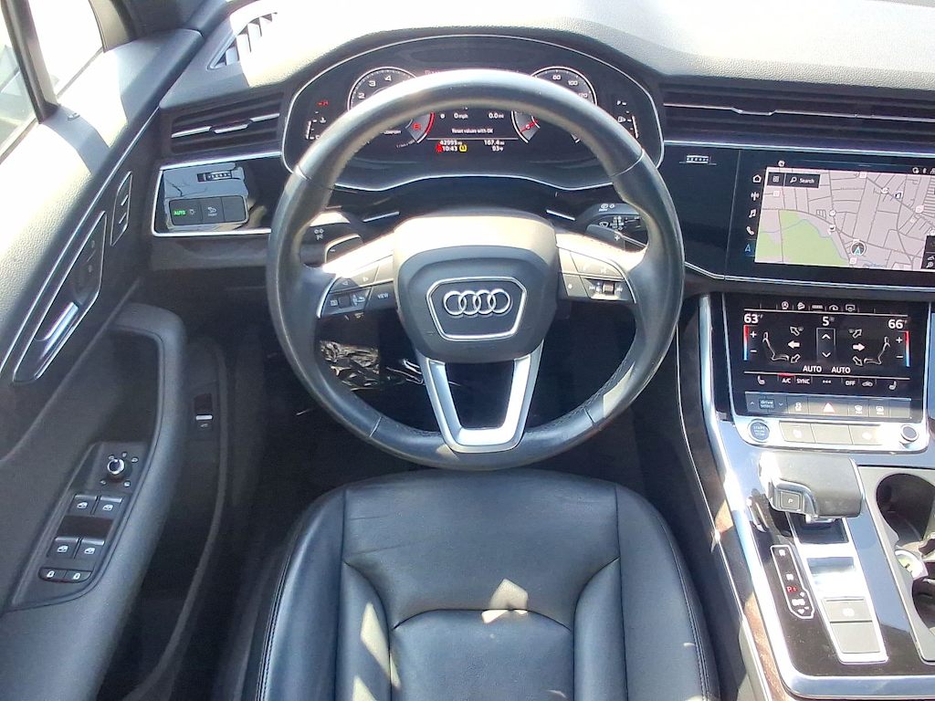Thumbnail: 2021 Audi Q7 - 13