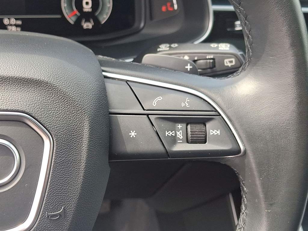 Thumbnail: 2023 Audi Q7 - 20