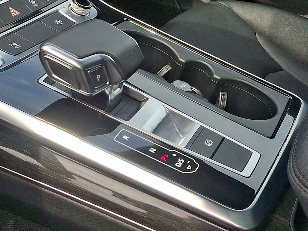 Thumbnail: 2023 Audi Q7 - 6