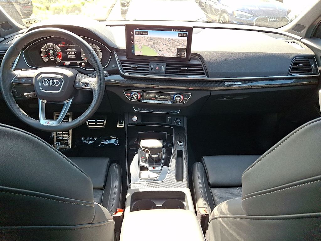 Thumbnail: 2024 Audi SQ5 - 2