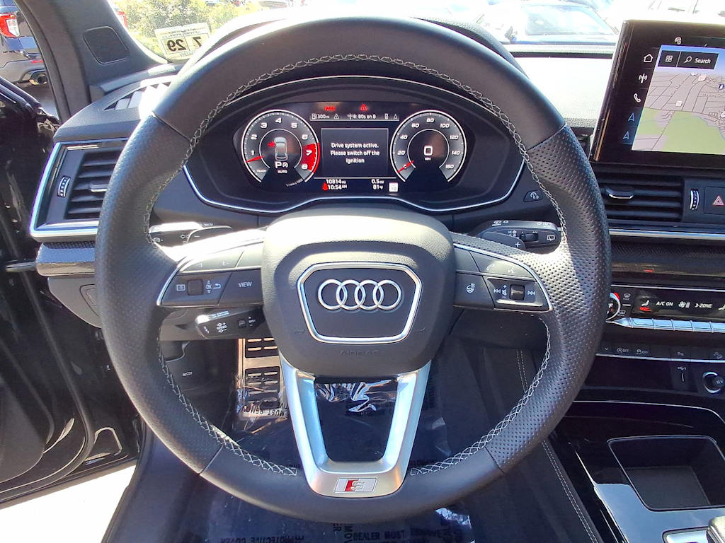 Thumbnail: 2024 Audi SQ5 - 13