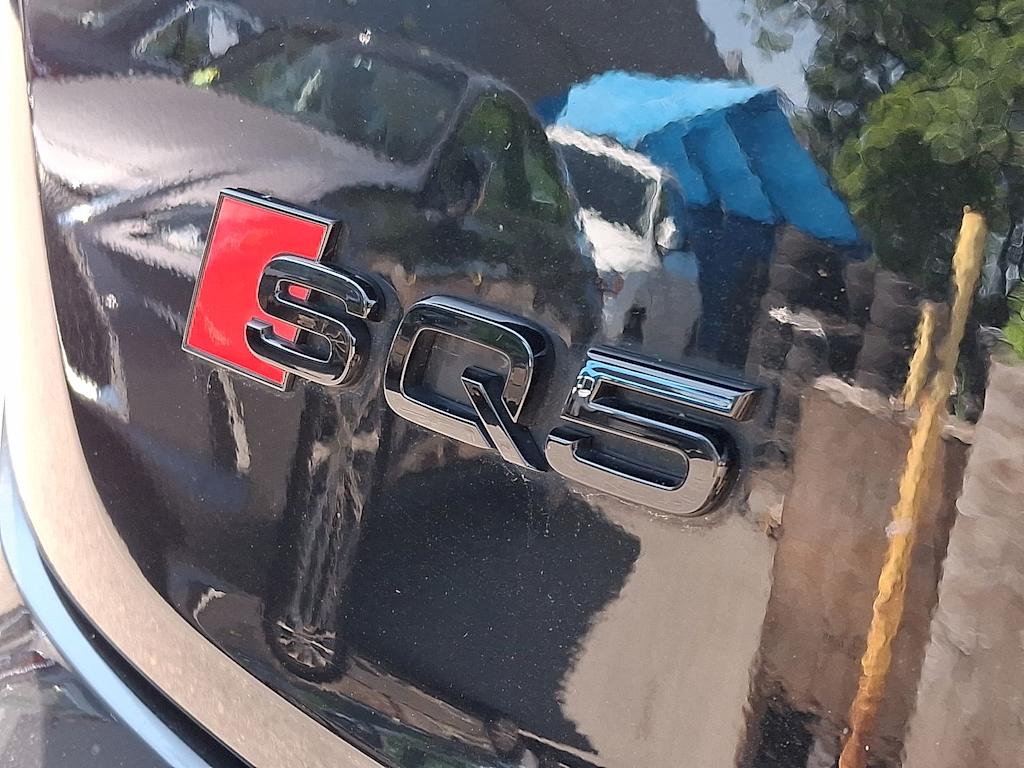 Thumbnail: 2023 Audi SQ5 - 7