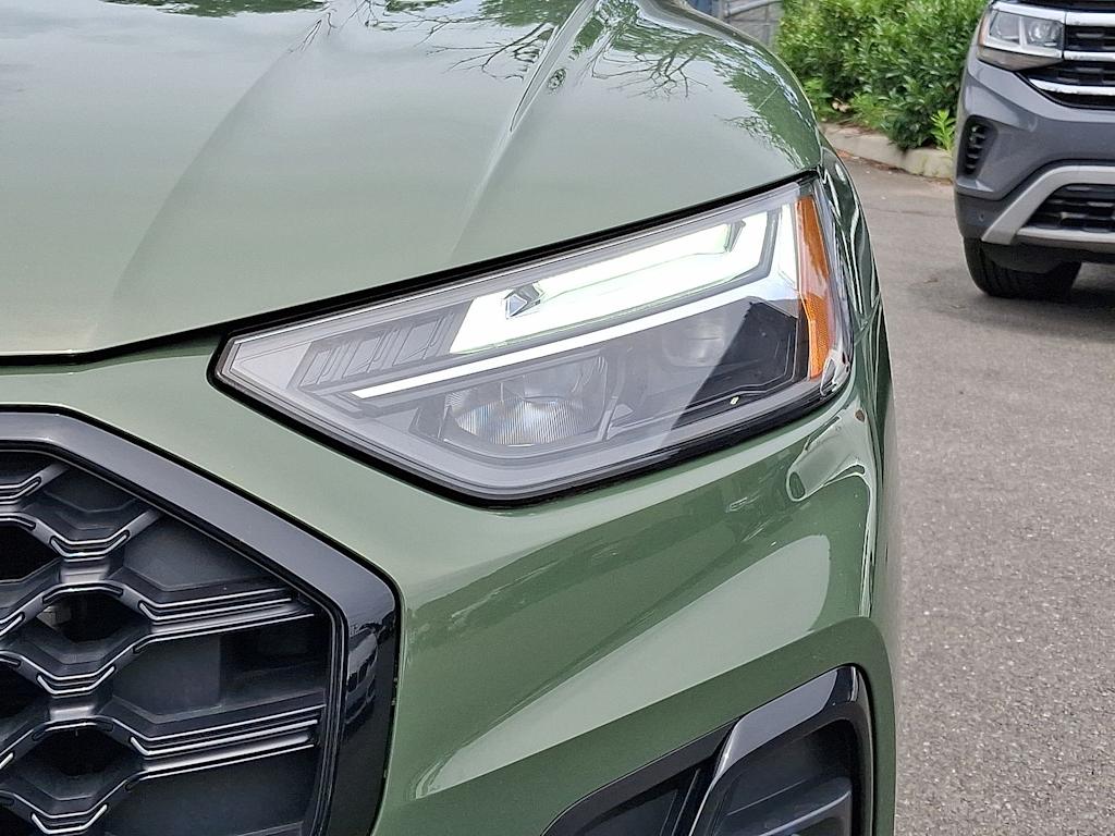 Thumbnail: 2023 Audi SQ5 - 34