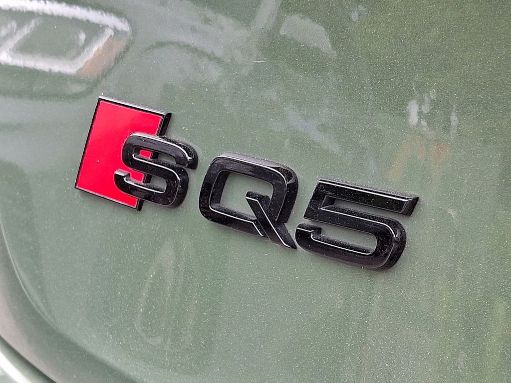 Thumbnail: 2023 Audi SQ5 - 7