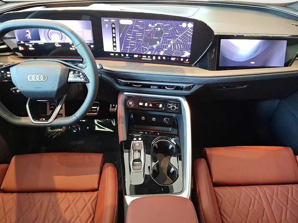 Thumbnail: 2026 Audi SQ5 - 2
