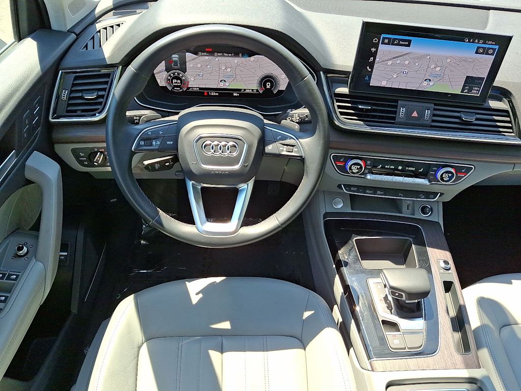 Thumbnail: 2021 Audi Q5 - 13