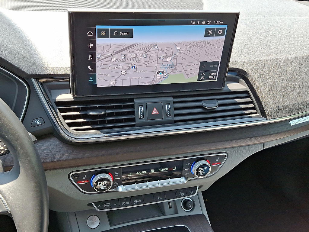 Thumbnail: 2021 Audi Q5 - 14
