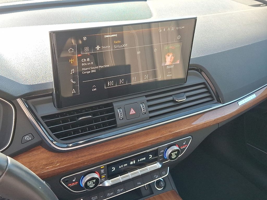 Thumbnail: 2023 Audi Q5 - 12