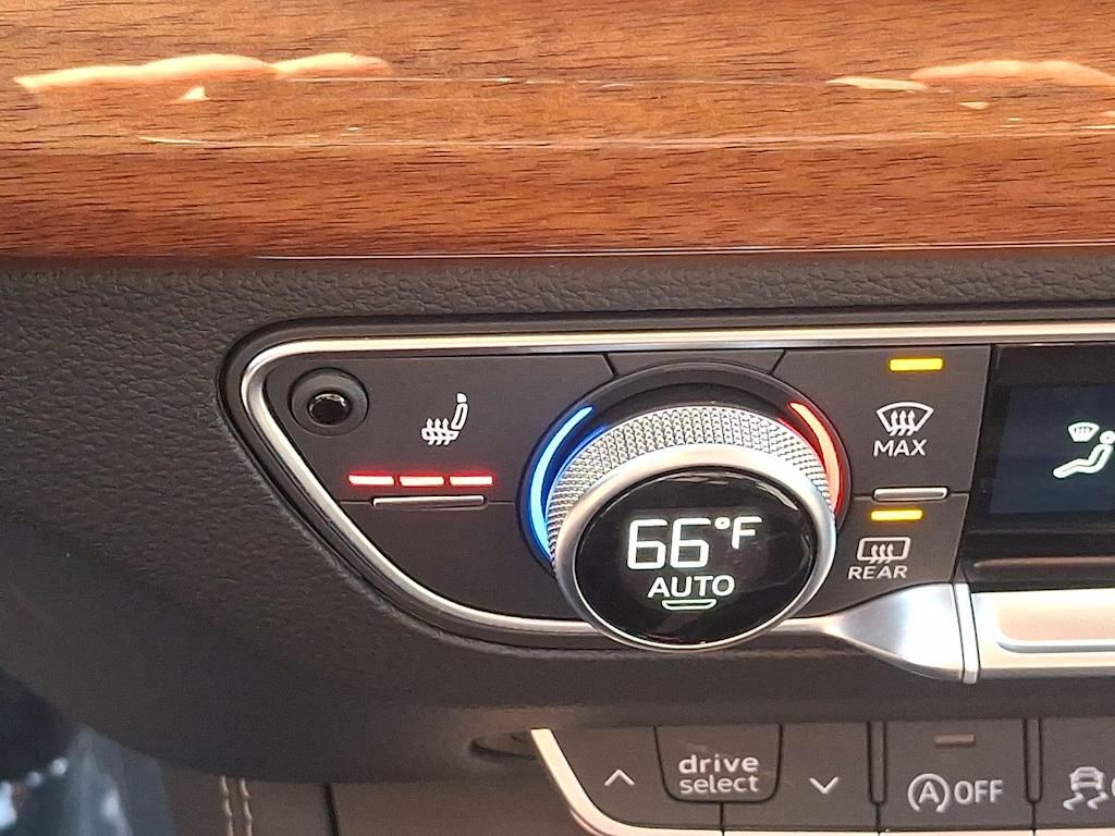 Thumbnail: 2023 Audi Q5 - 23