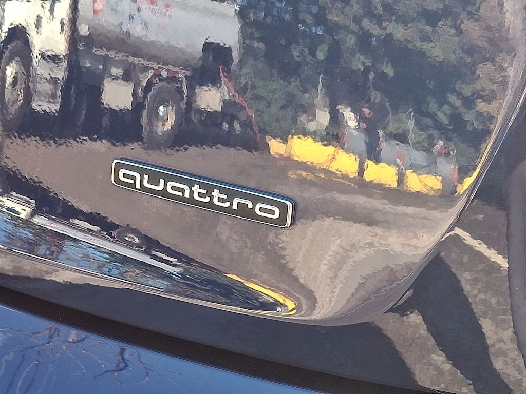 Thumbnail: 2023 Audi Q5 - 7