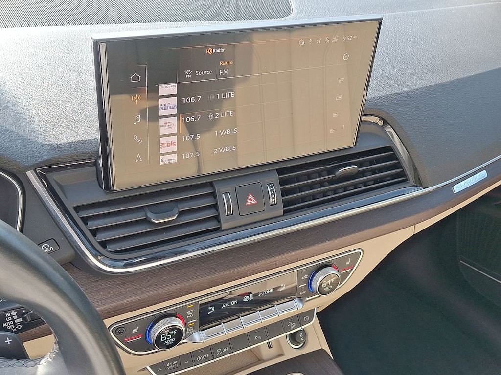 Thumbnail: 2023 Audi Q5 - 12