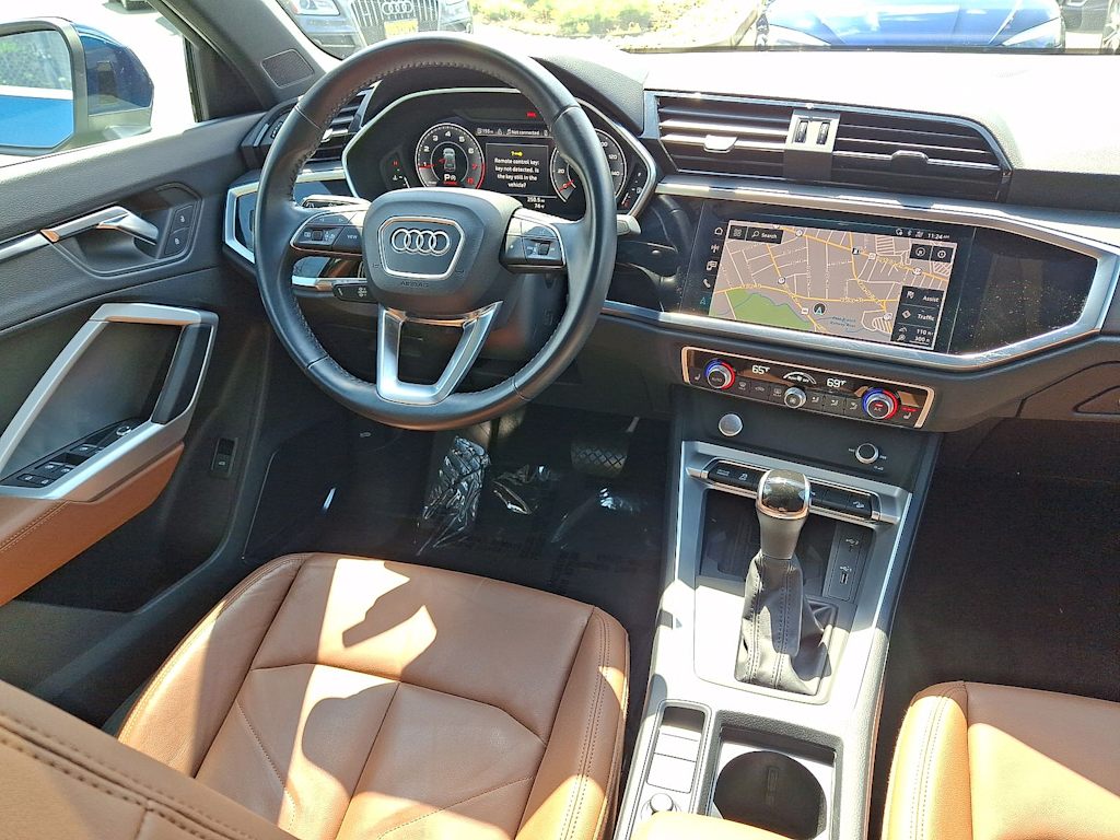 Thumbnail: 2019 Audi Q3 - 9