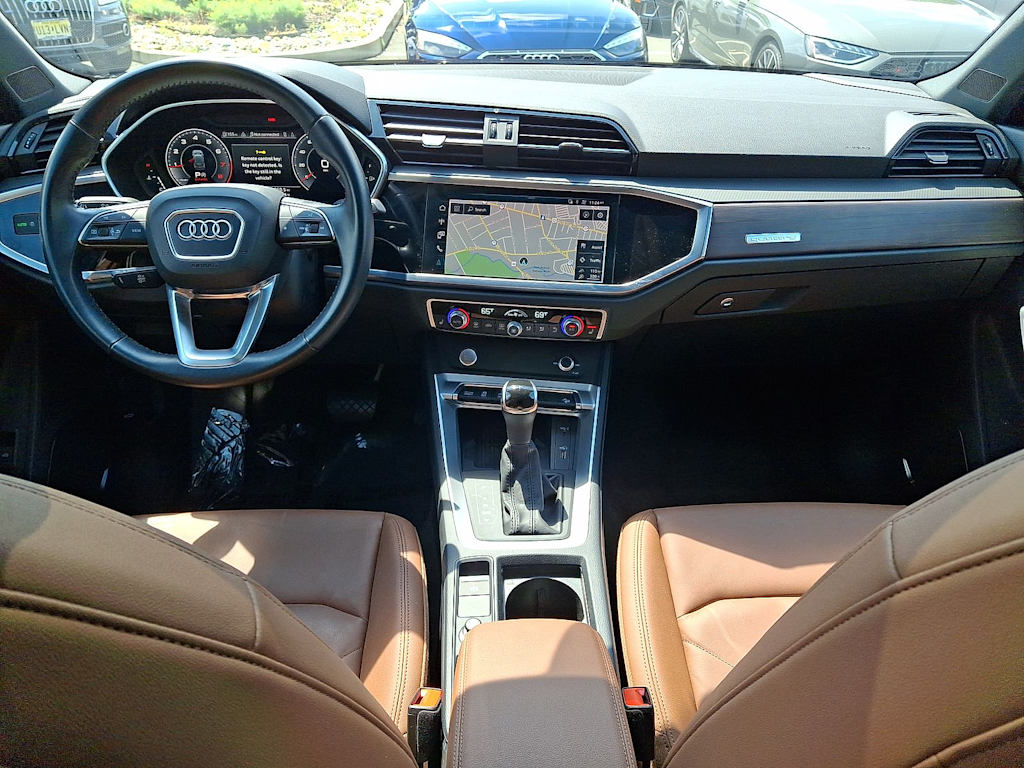 Thumbnail: 2019 Audi Q3 - 2