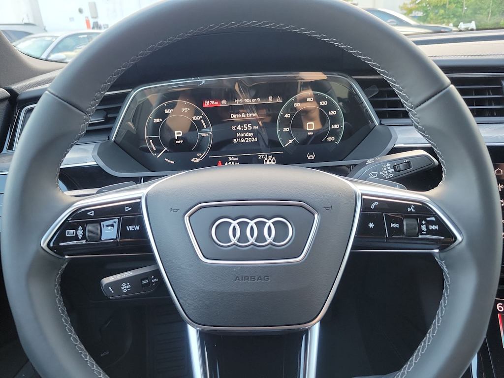 2024 Audi Q8 e-tron Prestige 18