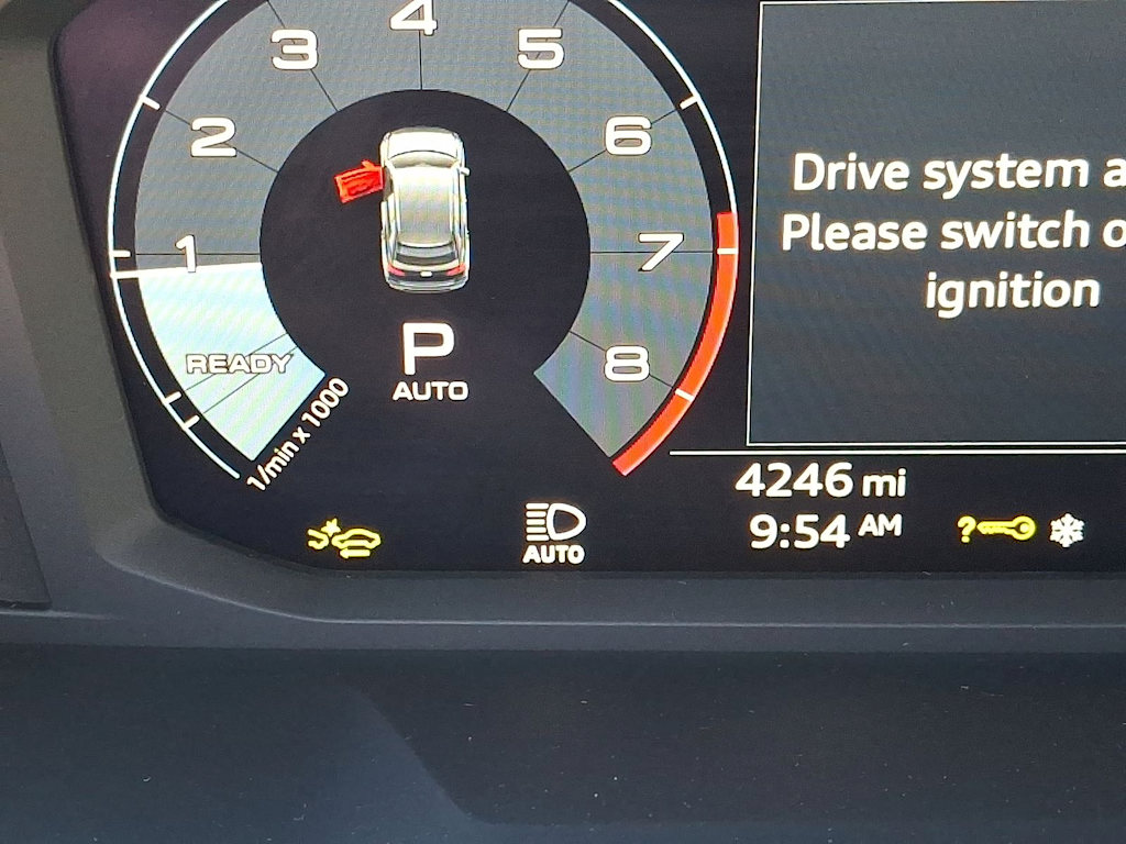 Thumbnail: 2025 Audi Q3 - 13