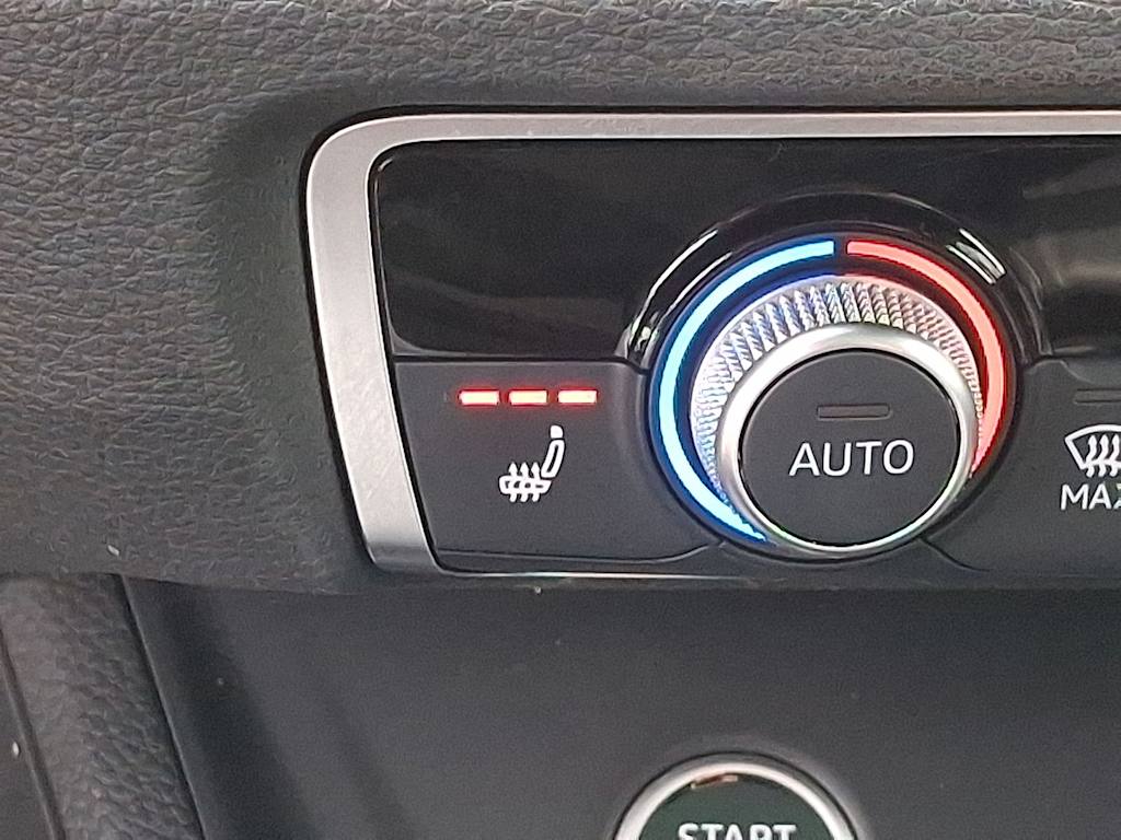 Thumbnail: 2023 Audi Q3 - 23