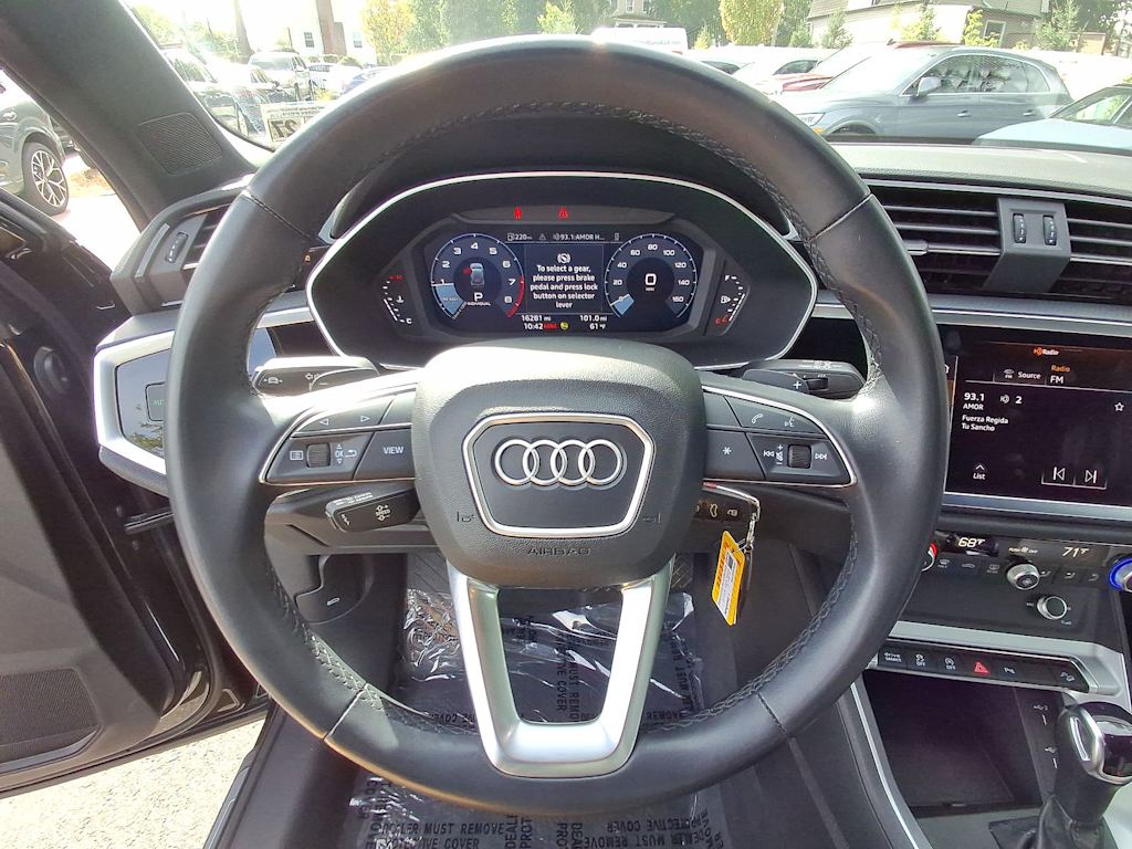 Thumbnail: 2022 Audi Q3 - 12