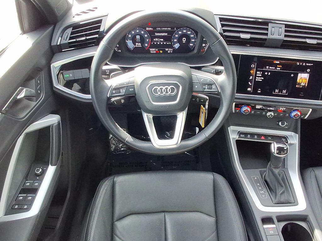 Thumbnail: 2022 Audi Q3 - 13