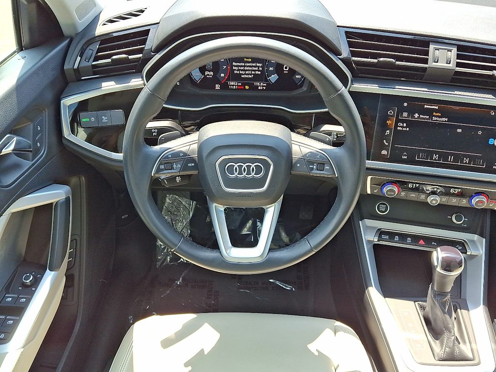 Thumbnail: 2023 Audi Q3 - 13