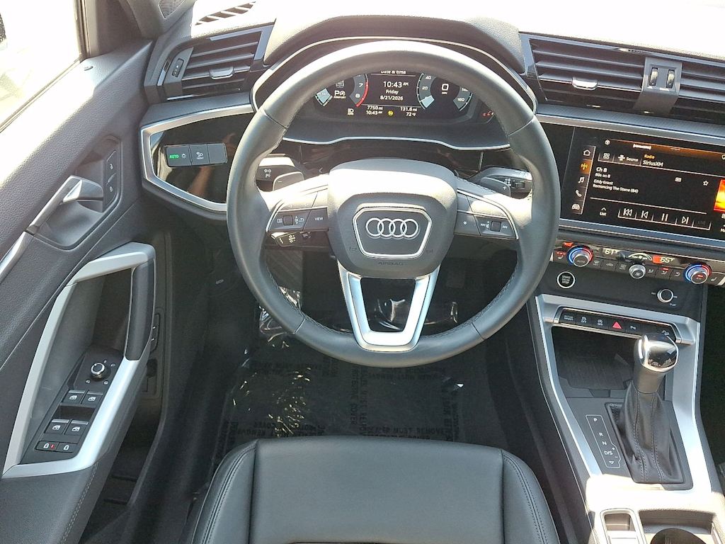Thumbnail: 2024 Audi Q3 - 13