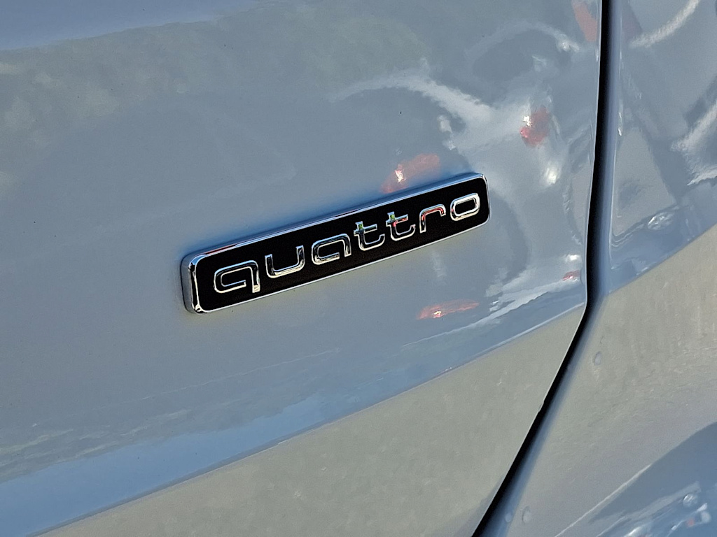 Thumbnail: 2024 Audi Q3 - 7
