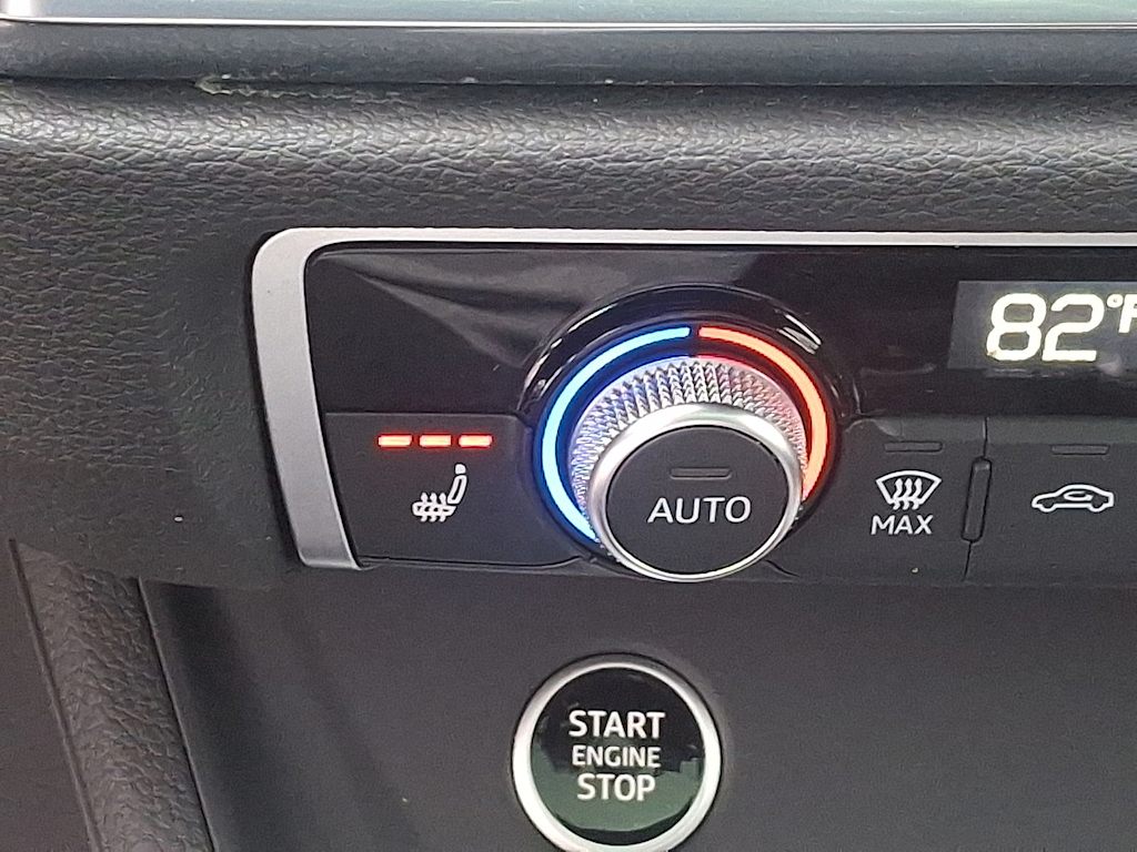 Thumbnail: 2023 Audi Q3 - 23