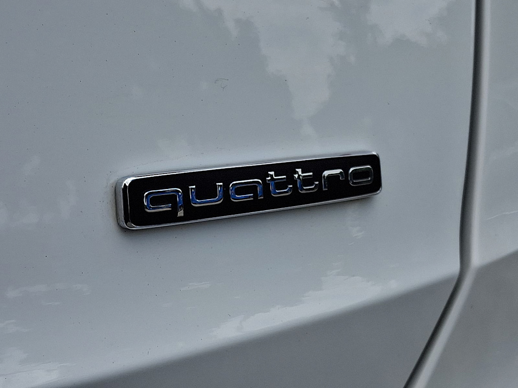 Thumbnail: 2024 Audi Q3 - 7