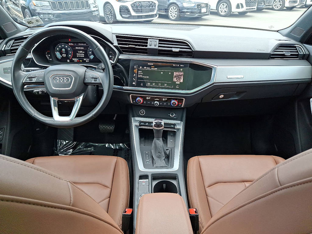 Thumbnail: 2024 Audi Q3 - 2