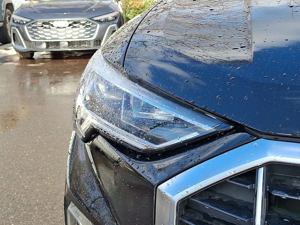 Thumbnail: 2025 Audi Q3 - 28