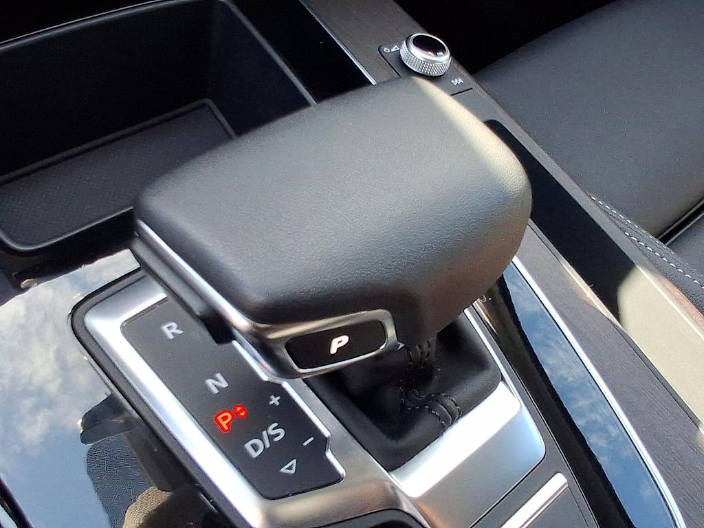 Thumbnail: 2024 Audi Q5 - 15