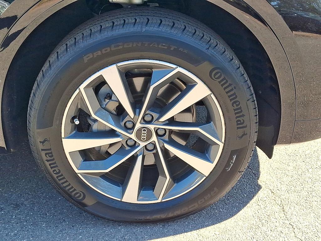 Thumbnail: 2022 Audi Q5 - 8