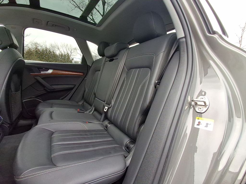 Thumbnail: 2023 Audi Q5 - 11