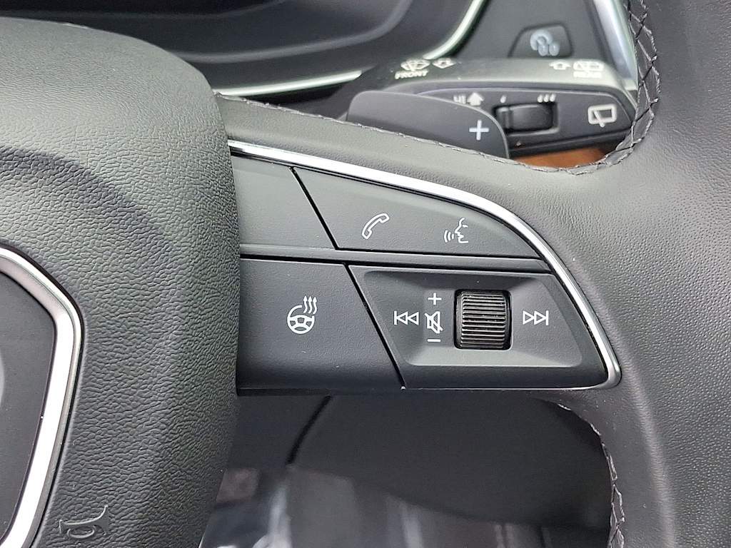 Thumbnail: 2023 Audi Q5 - 22