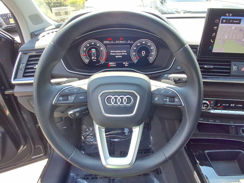 Thumbnail: 2023 Audi Q5 - 13
