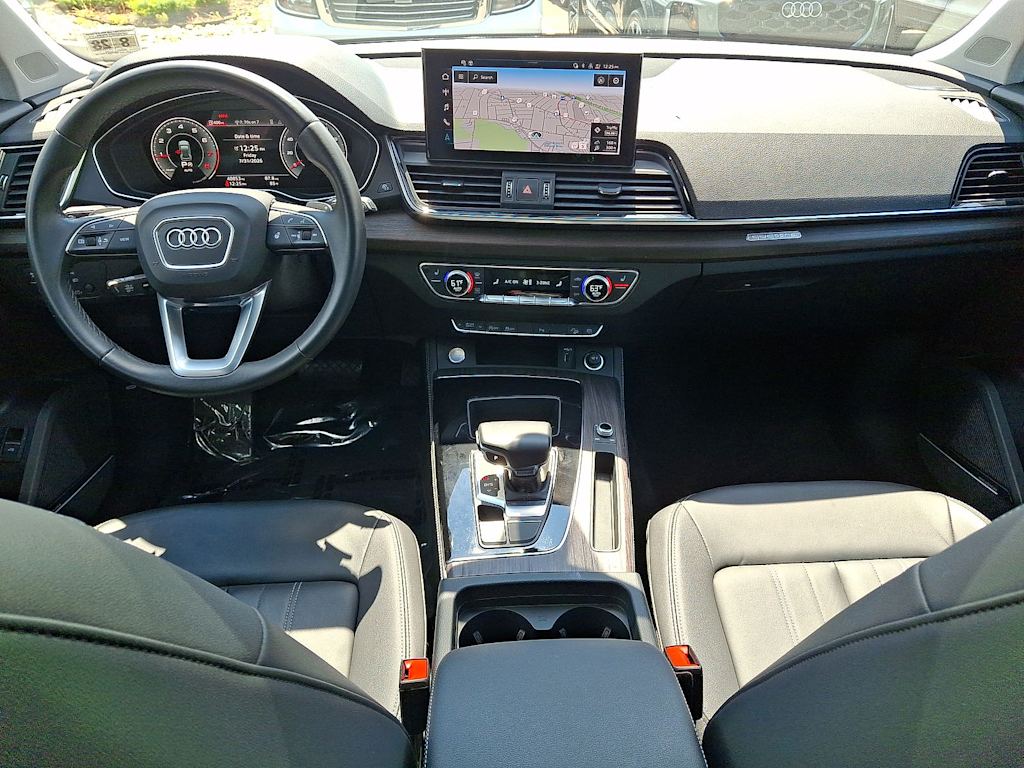 Thumbnail: 2023 Audi Q5 - 2