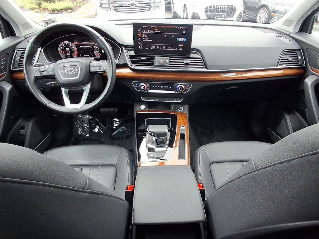 Thumbnail: 2023 Audi Q5 - 2