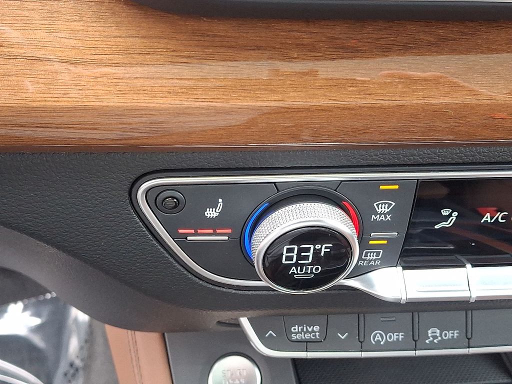 Thumbnail: 2023 Audi Q5 - 23