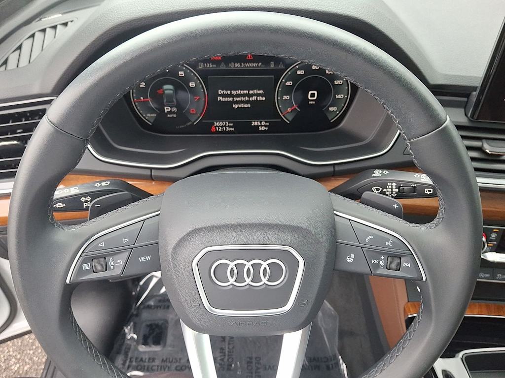 Thumbnail: 2023 Audi Q5 - 2